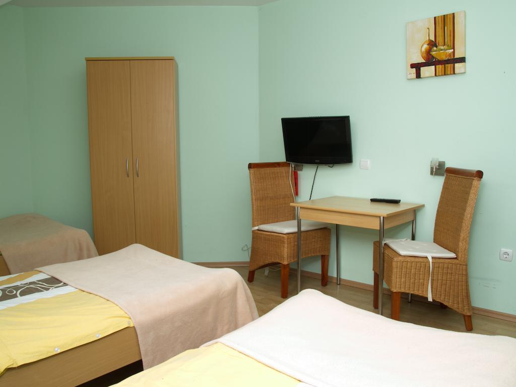 Guest House Pri Treh Lipah Ptuj Værelse billede